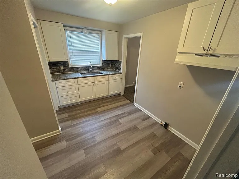1150 Magnolia Dr — Photo 9