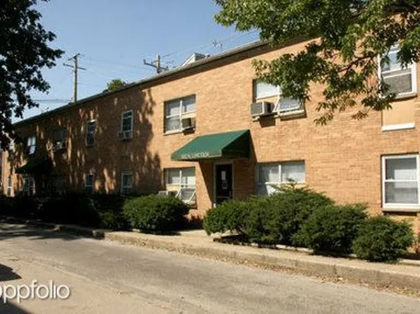 101 N Busey Ave, Urbana, IL 61801