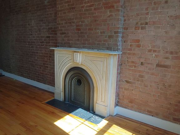 2nd image of 59 Atlantic Ave #4