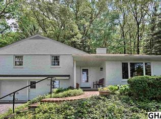 120 S Hills Dr, Hershey, PA 17033