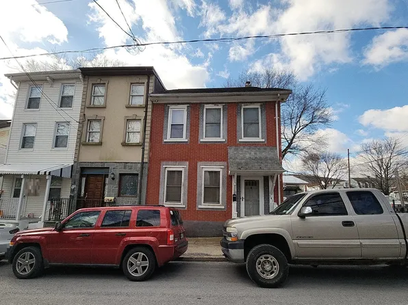 141 Center Ave, Jim Thorpe, PA 18229