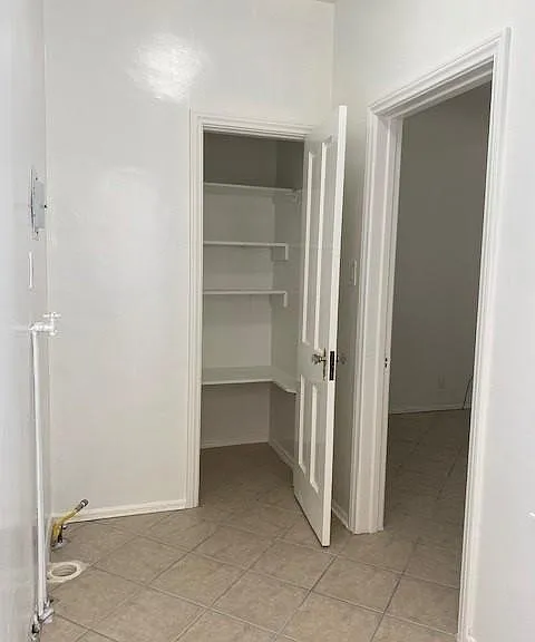 1079 S Orange Grove Ave #1079 — Photo 5
