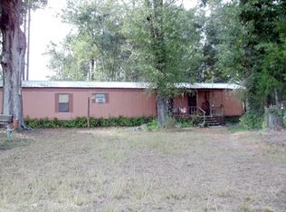5762 284th St, Branford, FL 32008