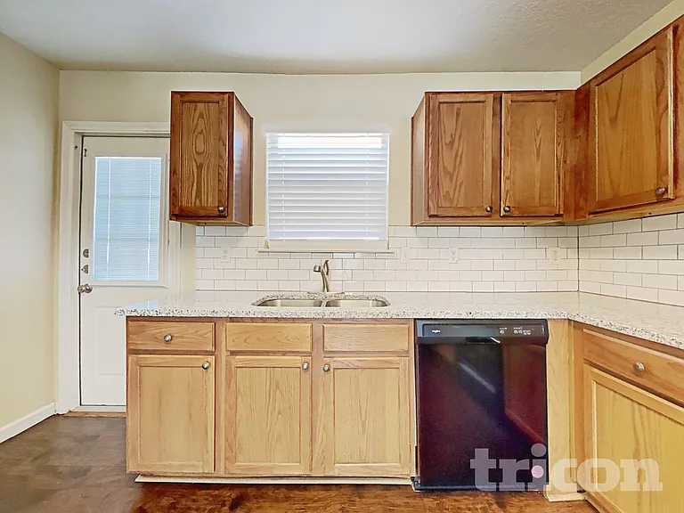 9607 Kennebec Way — Photo 6
