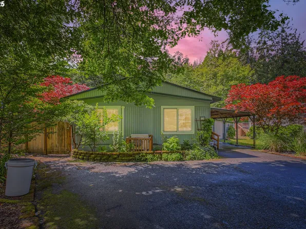 32700 SE Leewood Ln Unit 13, Boring, OR 97009