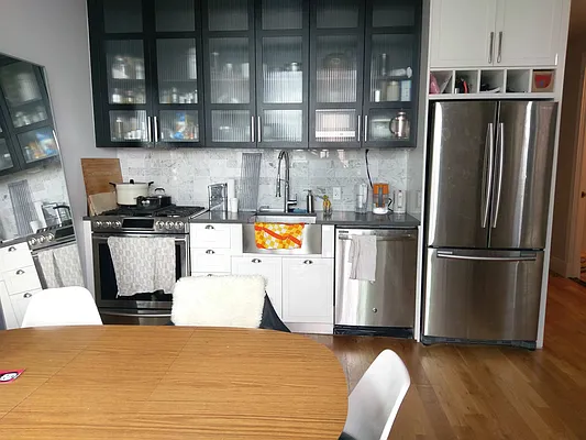 Rented by The KCI Group | media 50