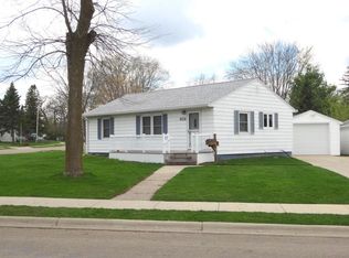 601 Cherry Ave, Albert Lea, MN 56007