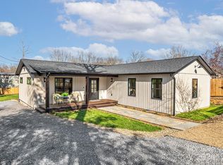 113 Tabernacle Rd, Black Mountain, NC 28711