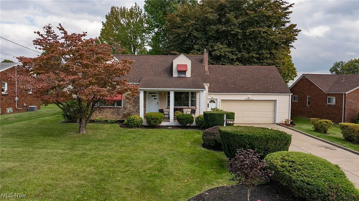 575 Breetz Dr photo 1