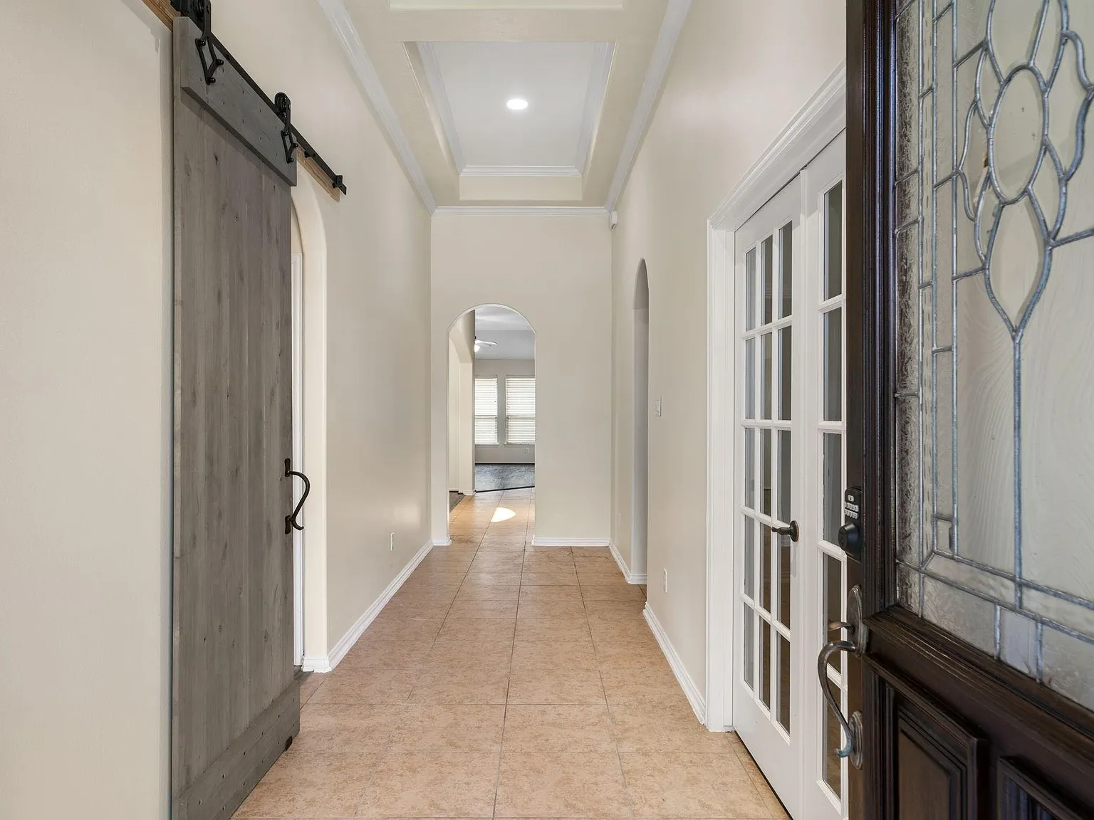 4 bed, 4.0 bath, 3234 sqft, $3,495 — Photo 3