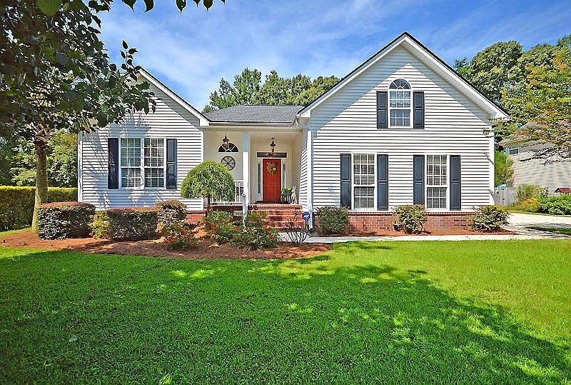 Front View of Home