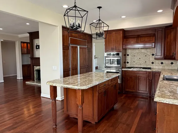 21591 Hummingbird St, Trabuco Canyon, CA 92679