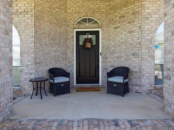 4th image of 2066 Indigo Dr