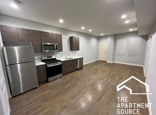 2750 W Cermak Rd #3F, Chicago, IL 60608