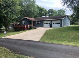 7094 Norvell St, Harrison, AR 72601