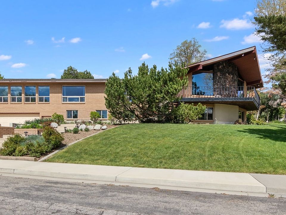 1st image of 1855 S Alta Vista Dr