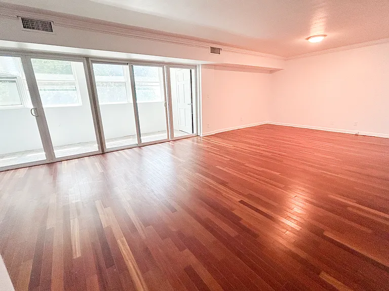 3415 W End Ave #212 — Photo 4