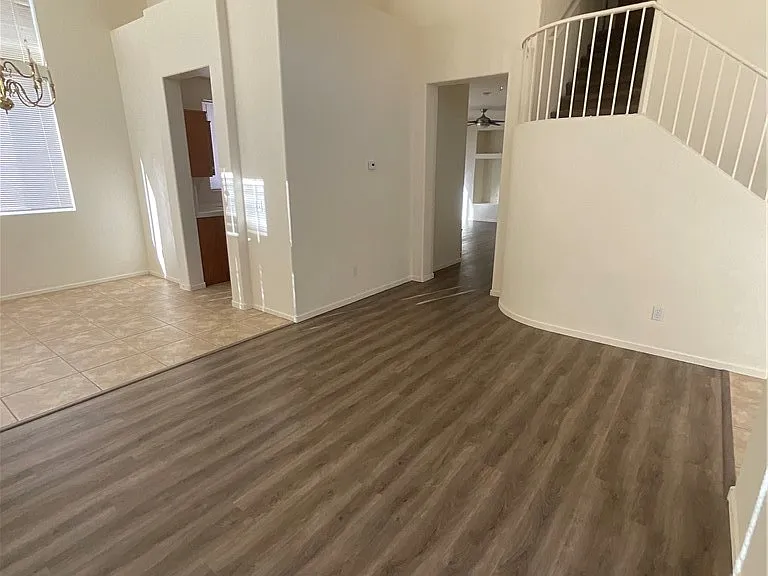 1505 Cimarron Crest St — Photo 4