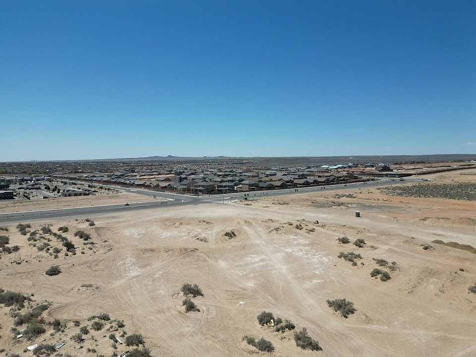 2nd image of 1804 10th St SE