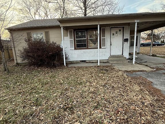 2nd image of 111 N Ruddle Rd