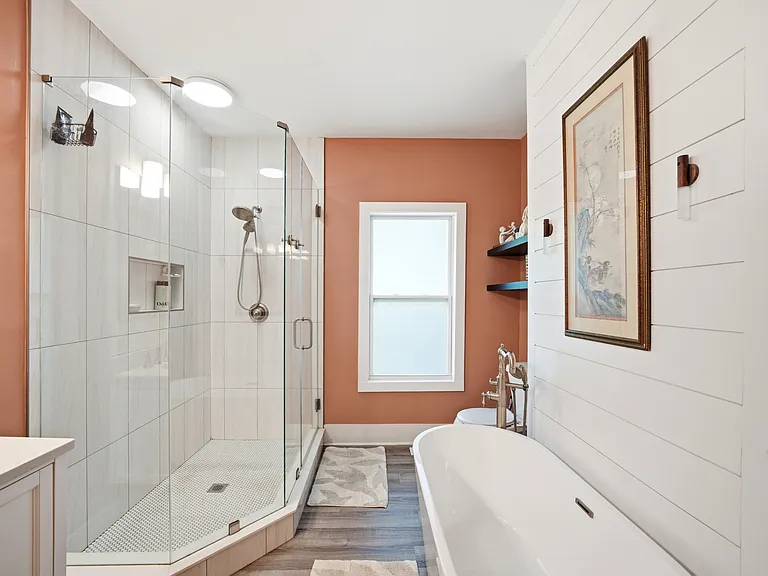 2601 Derita Ave — Photo 23