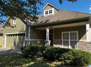 207 Bonnieville Dr, Calera, AL 35040