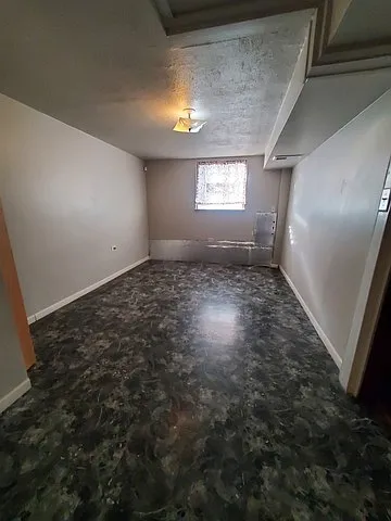450 E Mulberry Ct — Photo 11