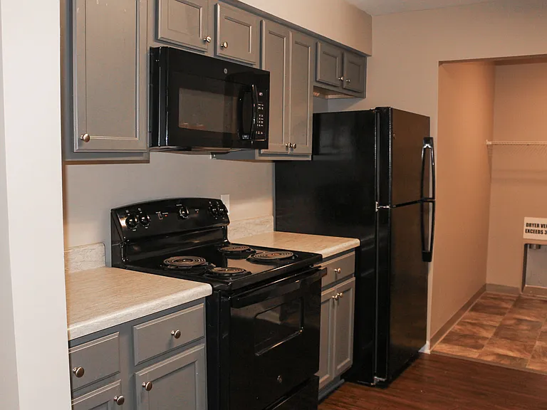 Highland Terrace I — Photo 8