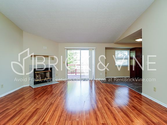 2nd image of 777 Wallinger Dr