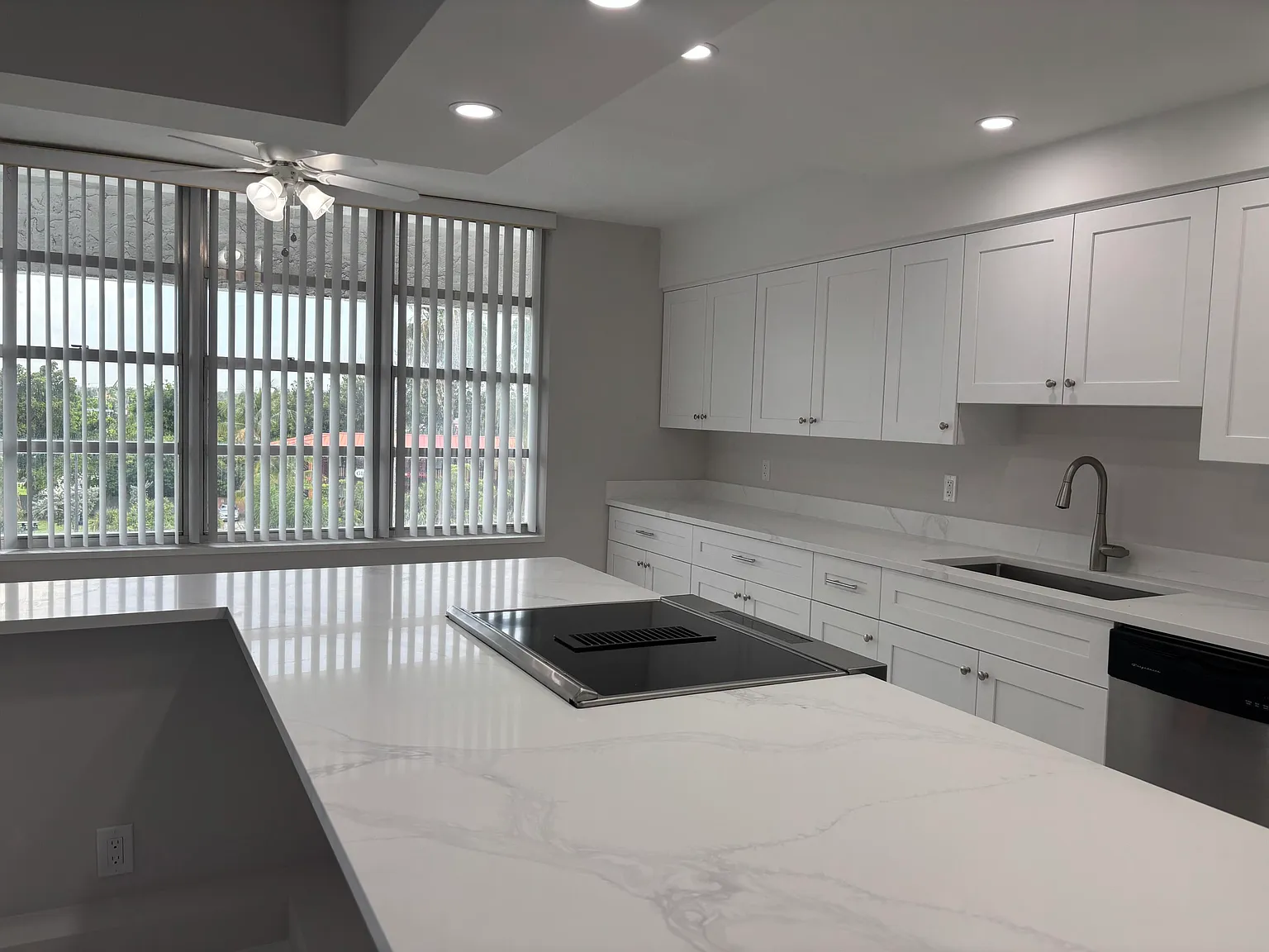 2 bed, 2.0 bath, 1750 sqft, $3,700 — Photo 3
