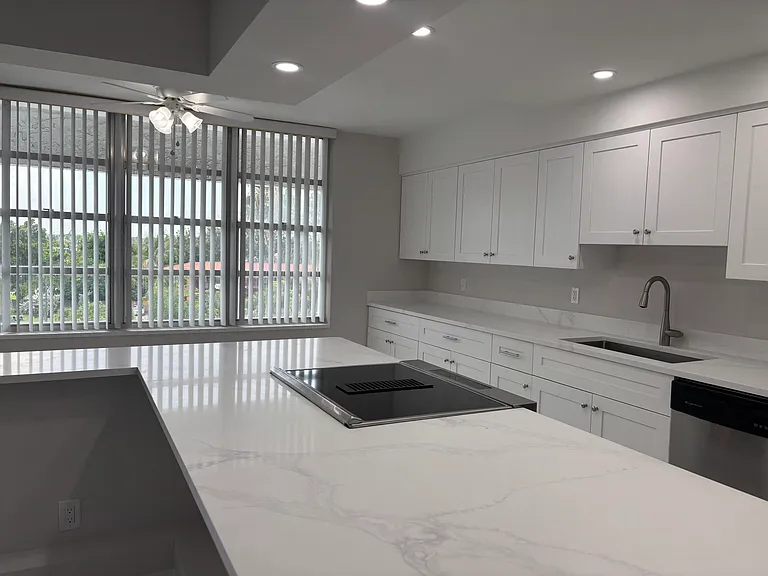 4280 Galt Ocean Dr #3E — Photo 3