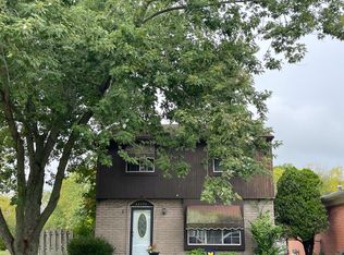 32174 Covington Rd, Brownstown, MI 48173