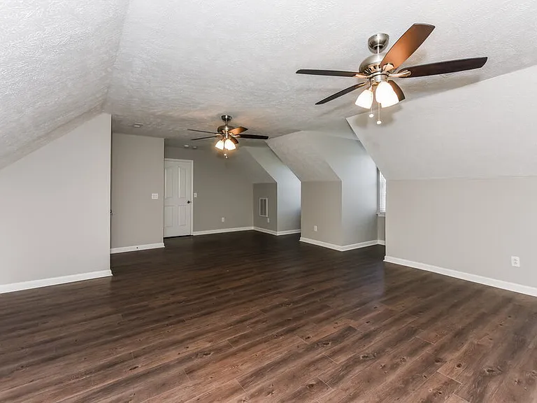 2642 Weatherford St — Photo 8