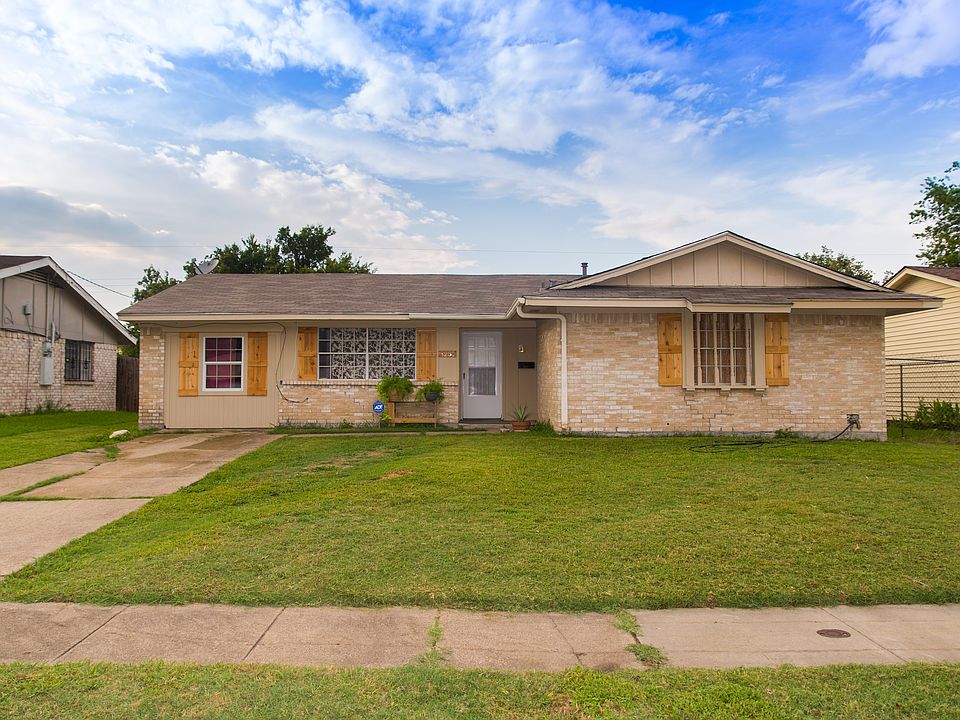 1st image of 3231 Pacesetter Dr