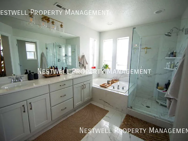 10896 S Gresham Dr — Photo 12