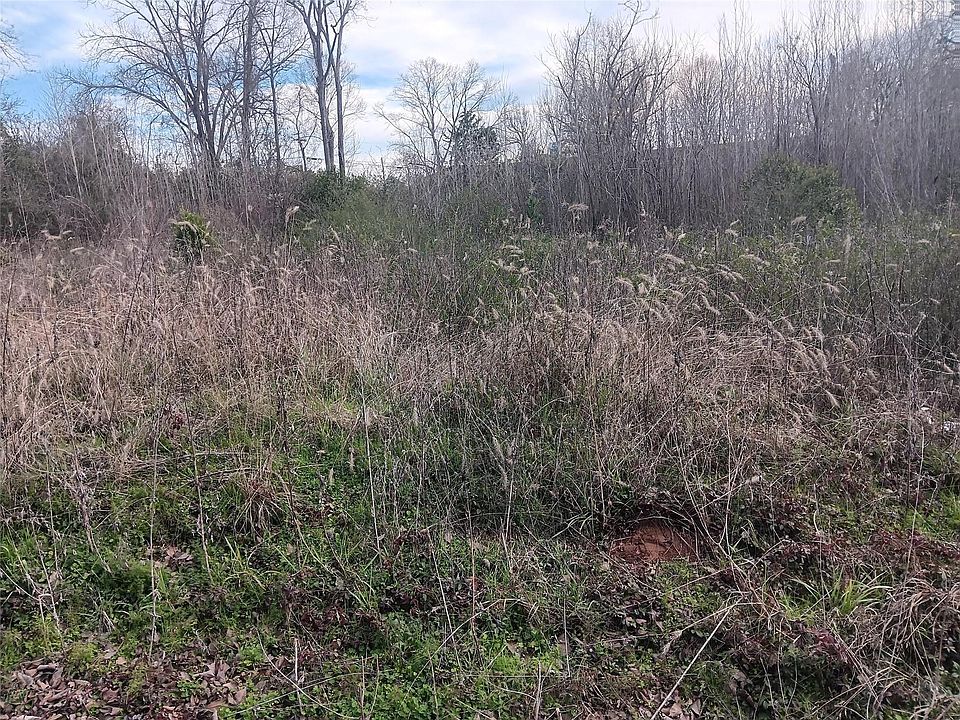 2nd image of 0 W Eilenstein St