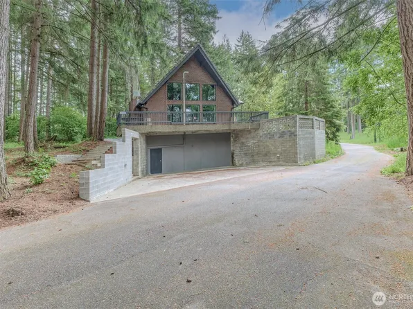 2103 46th Avenue NE, Olympia, WA 98506