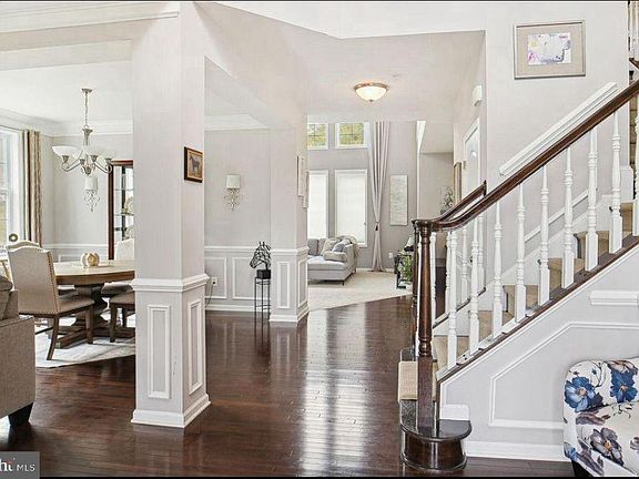 5th image of 11105 Rodeo Ct