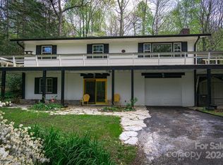 440 Beverly Rd, Black Mountain, NC 28711