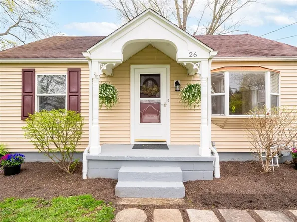 26 Groveland Rd, Geneseo, NY 14454