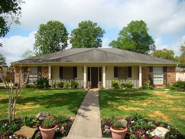 1st image of 1085 Chatwood Dr