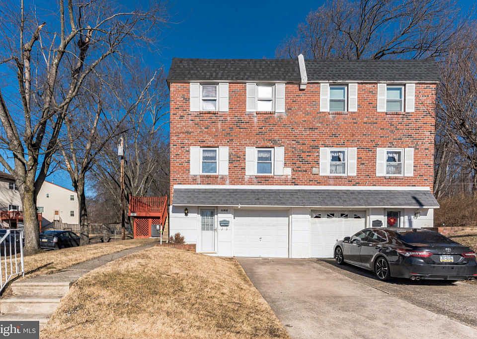1st image of 11931 Barlow Pl