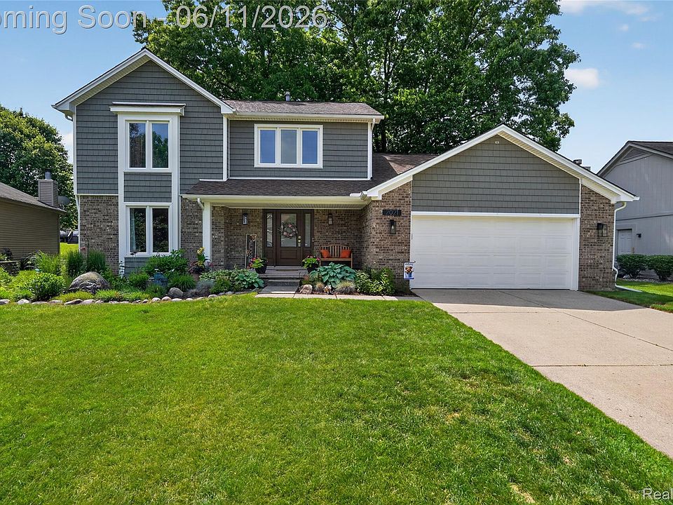 1st image of 2021 Huntingdon Dr