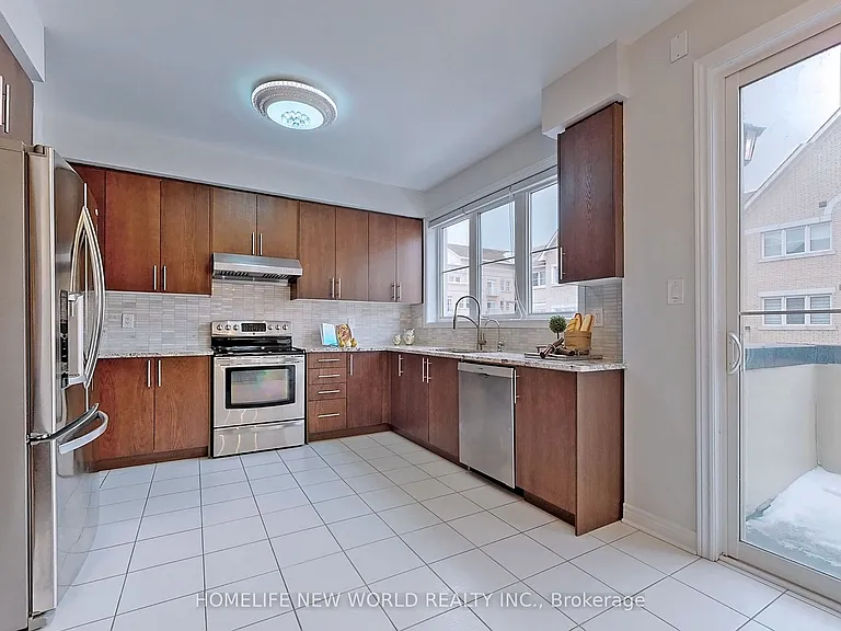 23 Victor Herbert Way — Photo 8
