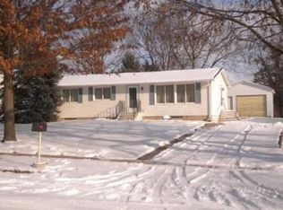 915 Main St, Nashua, IA 50658