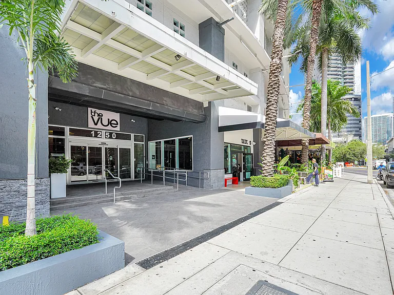 1250 S Miami Ave #812 — Photo 43