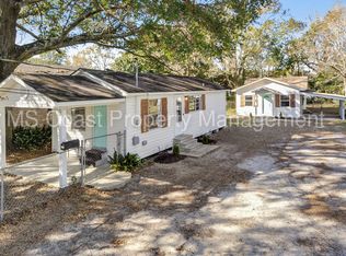 255 Iroquois St, Biloxi, MS 39530