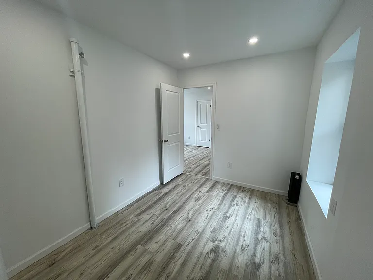 144 E 74th St #4R — Photo 8