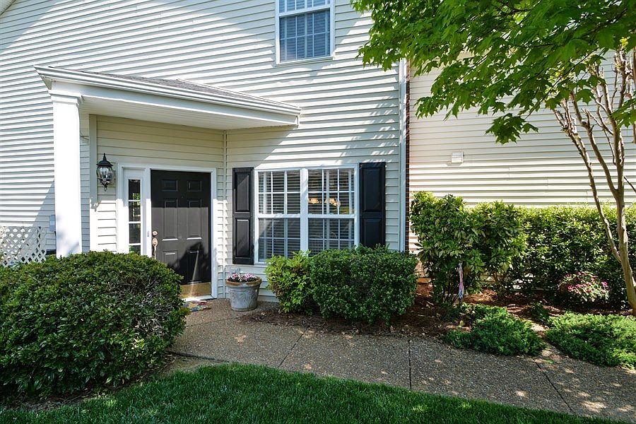 2nd image of 78 Cromford Pl