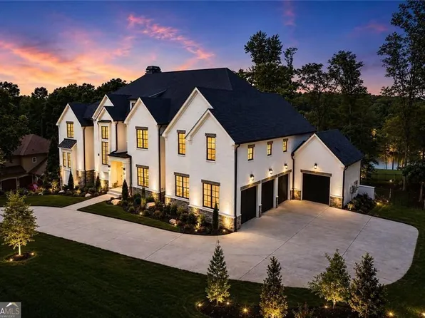245 Traditions Dr, Alpharetta, GA 30004